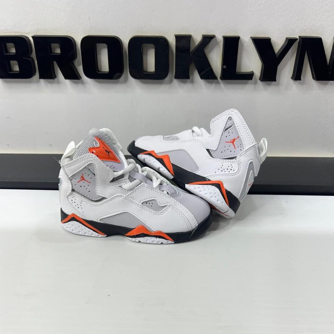 Air Jordan Retro - Cirus White