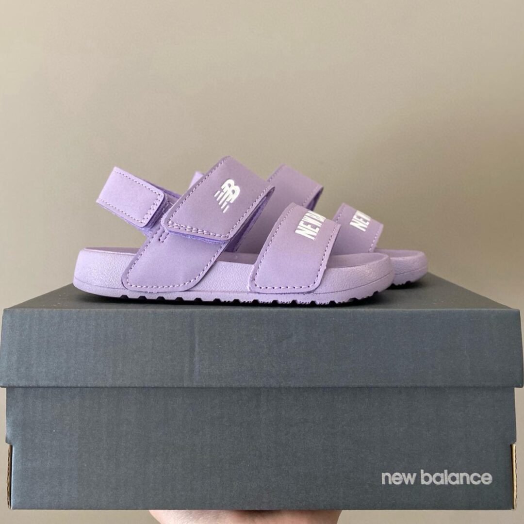 New Balance (Violet)