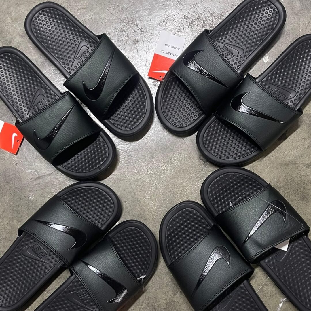 Sandalias Nike Benassi (BlackBB)