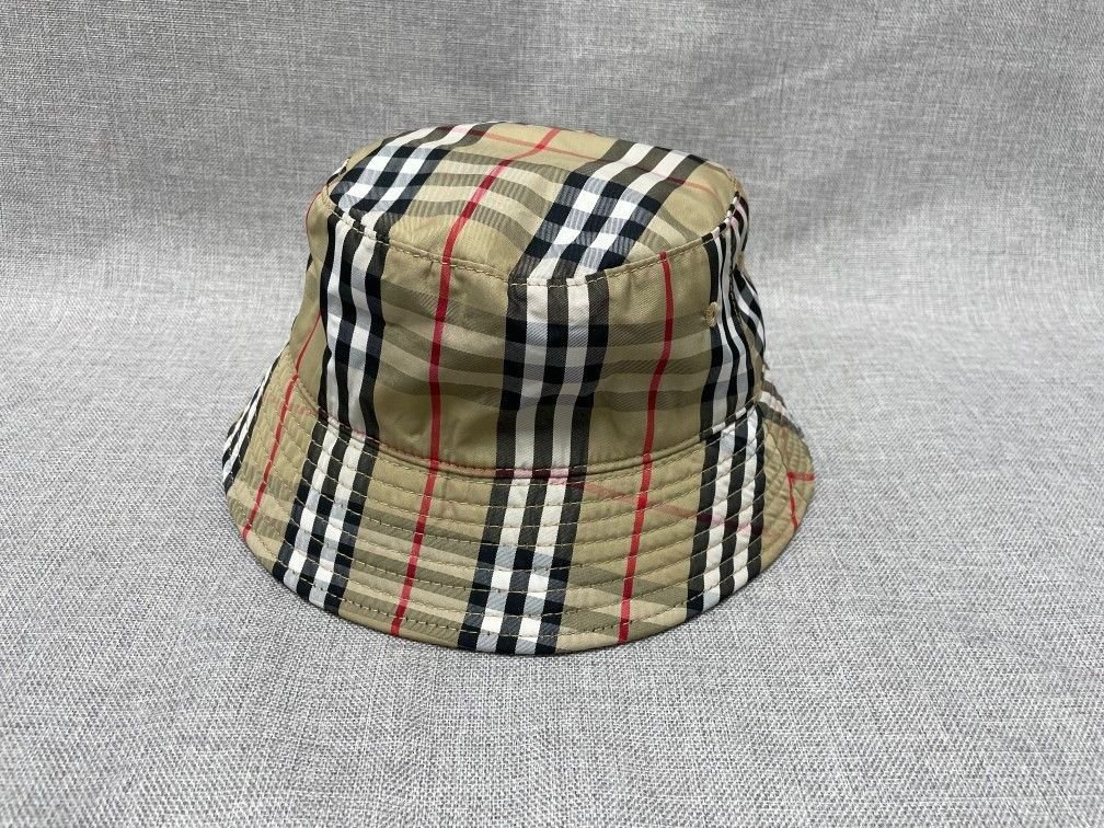 Gorra Burberry