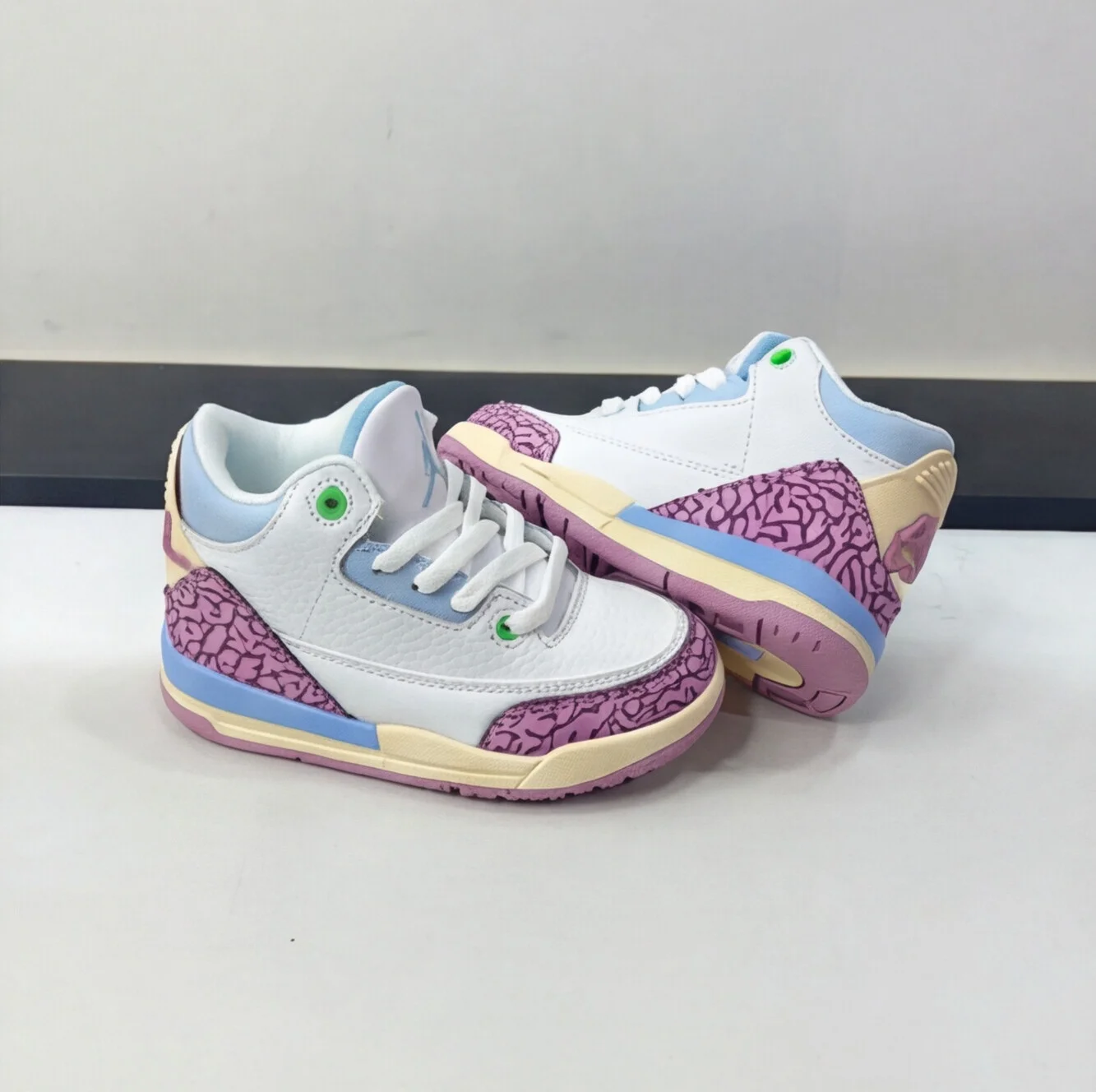 Air Jordan Retro 7 - Image 2