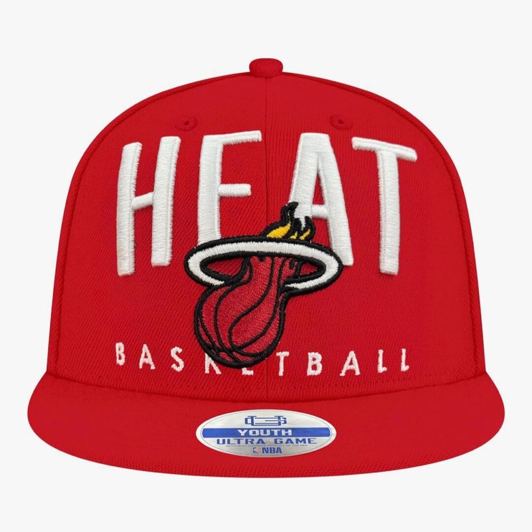 Alternative view of Gorra para niño Miami Heat ❤️