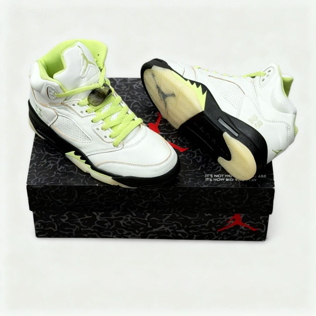 Air Jordan 5 Retro Ghost Green