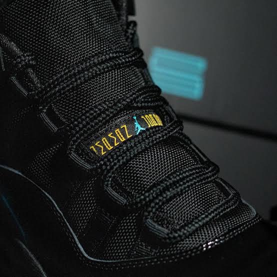 Alternative view of Air Jordan 11 Retro Gamma Blue