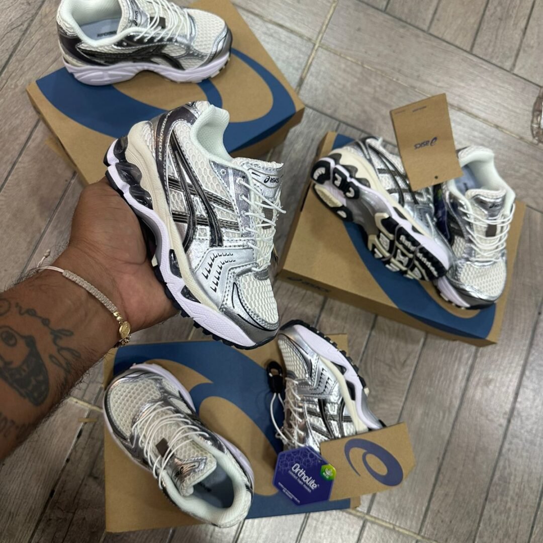 ASICS Kids Silver White ⚡👟