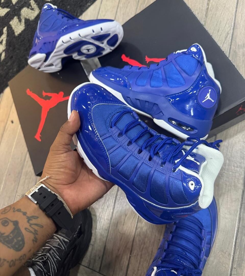 jordan play azul