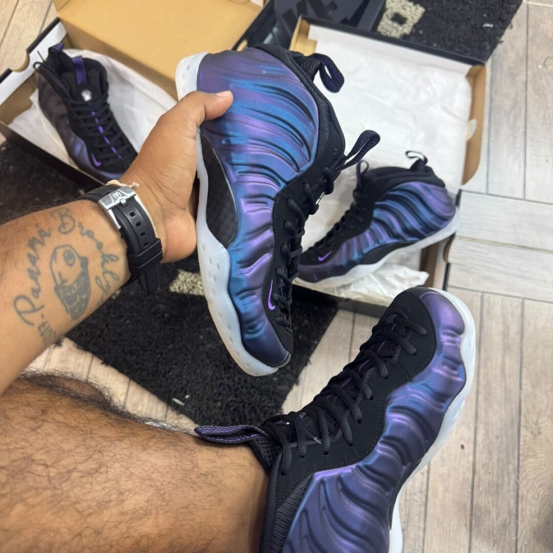 nike foamposite one eggplant