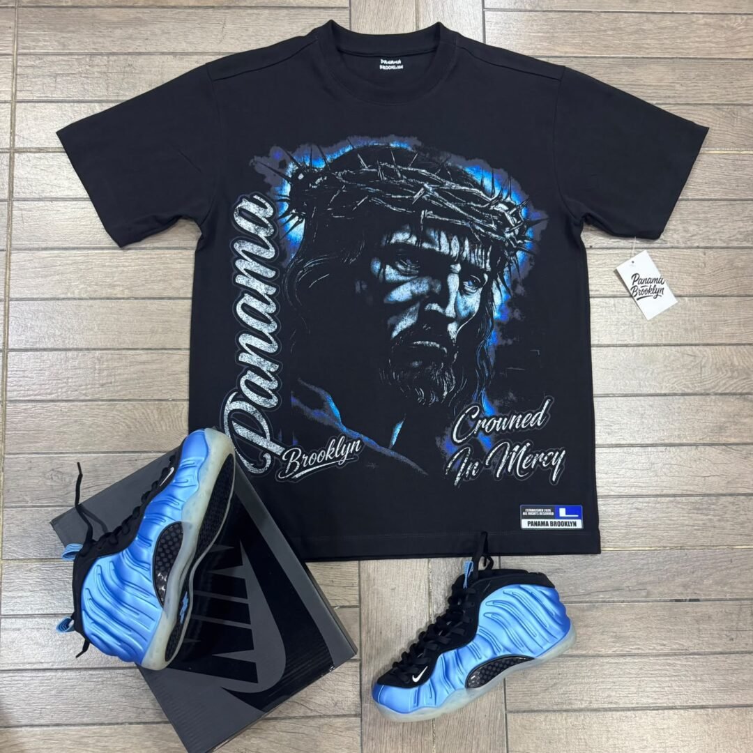 Alternative view of nike foamposite one azul universitario