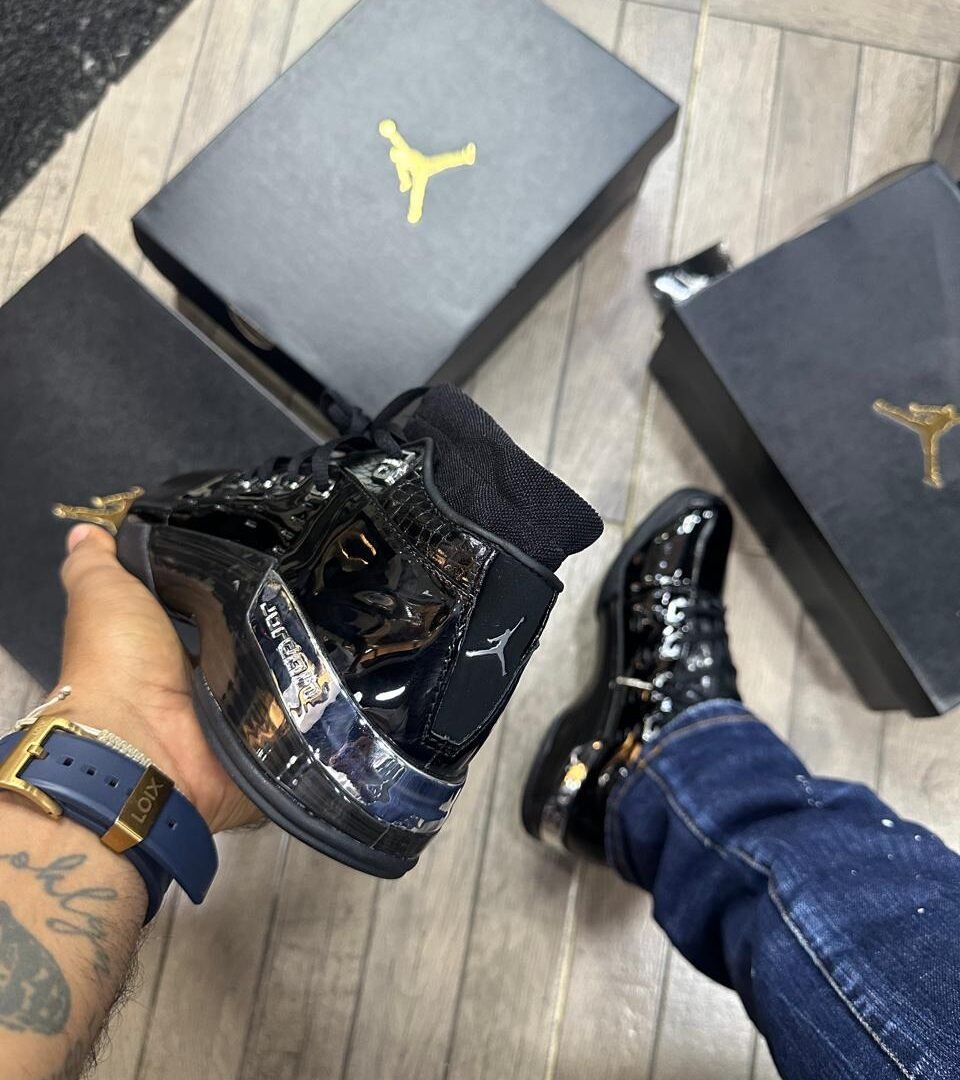 Alternative view of Air Jordan 17 Low ‘Black Chrome